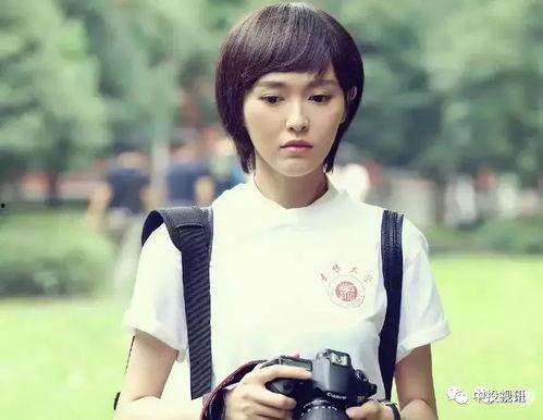 娱乐圈吃瓜背景图女生