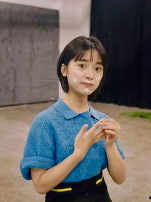 摆烂吃瓜娱乐圈文女主是谁