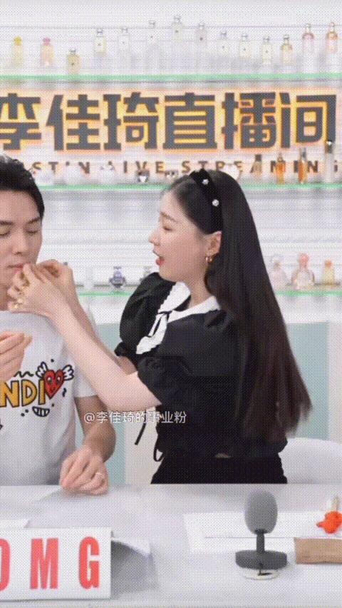 娱乐cp吃瓜直播,娱乐圈热门CP幕后故事大揭秘！