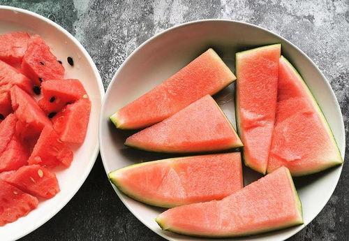 吃瓜娱乐号怎么做,如何轻松成为热门话题制造者